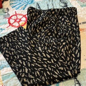 Chico's Black and Cream Patterned women’s Dress Pants size 2 (12/14)